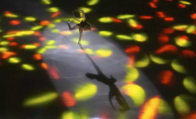 Sarah Everhardt of the U.S. performs during the gala exhibition in the ISU Four Continents Figure Skating Championships at the Mokdong ice rink in Seoul, South Korea, Sunday, Feb. 23, 2025. (AP Photo/Lee Jin-man)
