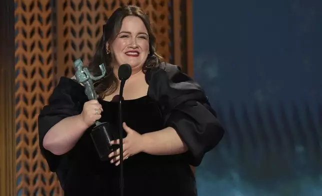 Jessica Gunning accepts the award for outstanding performance by a female actor in a television movie or limited series for "Baby Reindeer" during the 31st annual Screen Actors Guild Awards on Sunday, Feb. 23, 2025, at the Shrine Auditorium in Los Angeles. (AP Photo/Chris Pizzello)