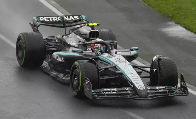 Mercedes driver Kimi Antonelli of Italy steers his car during the Australian Formula One Grand Prix at Albert Park, in Melbourne, Australia, Sunday, March 16, 2025. (AP Photo/Asanka Brendon Ratnayake)