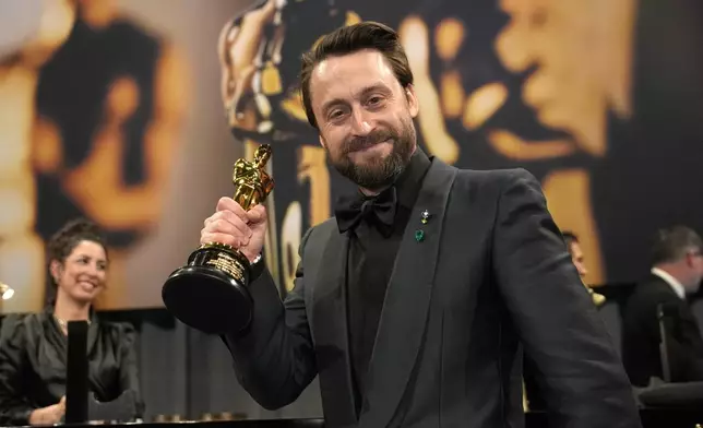 Kieran Culkin, winner of the award for best performance by an actor in a supporting role for "A Real Pain," attends the Governors Ball after the Oscars on Sunday, March 2, 2025, in Los Angeles. (AP Photo/John Locher)