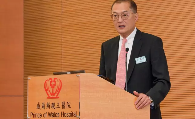 Secretary for Health and member of Standing Committee of CPC Shenzhen Municipal Committee and Party Leadership Group of Shenzhen Municipal People's Government jointly witness accreditation of Prince of Wales Hospital under China's International Hospital Accreditation Standards (2021 Version) and signing of Memorandum of Understanding of co-operation between Hong Kong and Shenzhen on international accreditation of hospitals  Source: HKSAR Government Press Releases