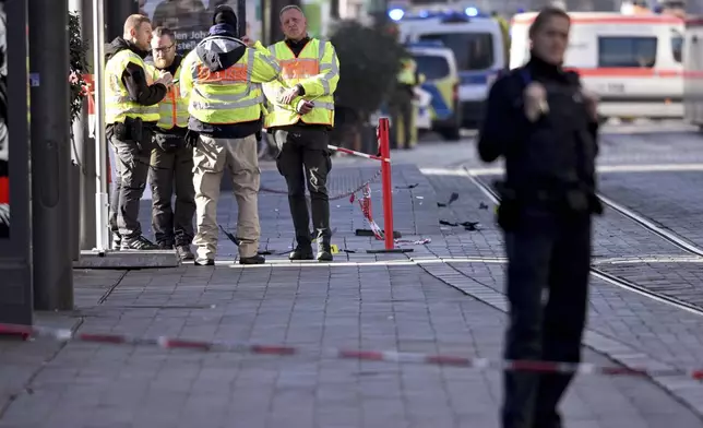 A driver rams a car into crowd in Germany's Mannheim, leaving 2 dead ...
