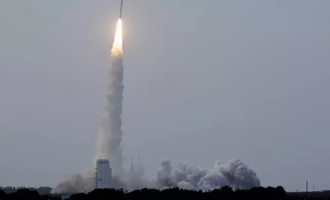 A United Launch Alliance Atlas V rocket with a payload of 27 of Amazon's Project Kuiper internet satellites lifts off from Launch Complex 41 at the Cape Canaveral Space Force Station, Monday, April 28, 2025, in Cape Canaveral, Fla. (AP Photo/John Raoux)