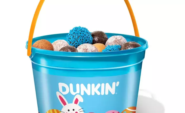 Dunkin' is debuting a cheerful Spring MUNCHKINS Bucket, featuring new Blueberry Sprinkle MUNCHKINS.