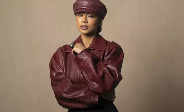 Keri Hilson poses for a portrait on Tuesday, April 8, 2025, in New York. (AP Photo/Gary Gerard Hamilton)