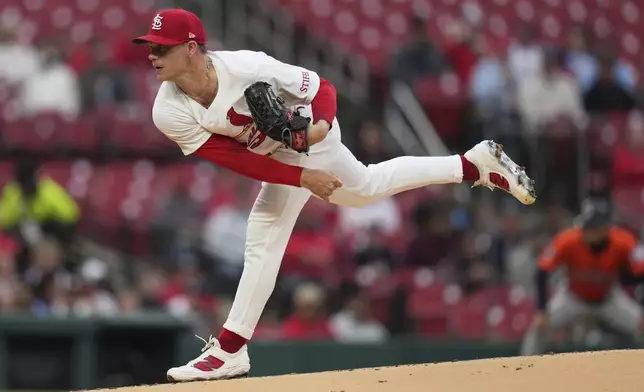 St. Louis Cardinals starting pitcher Sonny Gray throws during the first inning of a baseball game against the Houston Astros Monday, April 14, 2025, in St. Louis. (AP Photo/Jeff Roberson)