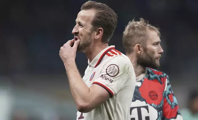 Bayern's Harry Kane reacts at the end of the Champions League quarterfinal second leg soccer match between Inter Milan and Bayern Munich at the San Siro stadium in Milan, Italy, Wednesday, April 16, 2025. (AP Photo/Antonio Calanni)