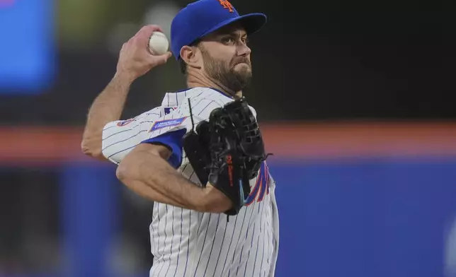 New York Mets' David Peterson pitches during the second inning of a baseball game against the Arizona Diamondbacks Tuesday, April 29, 2025, in New York. (AP Photo/Frank Franklin II)