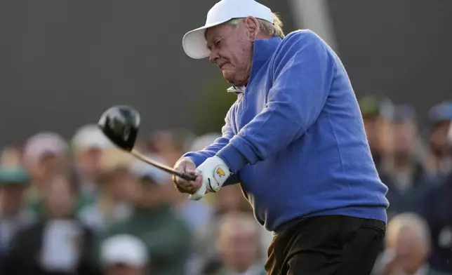 Honorary Starter Jack Nicklaus plays his shot on the first hole during the first round at the Masters golf tournament, Thursday, April 10, 2025, in Augusta, Ga. (AP Photo/David J. Phillip)