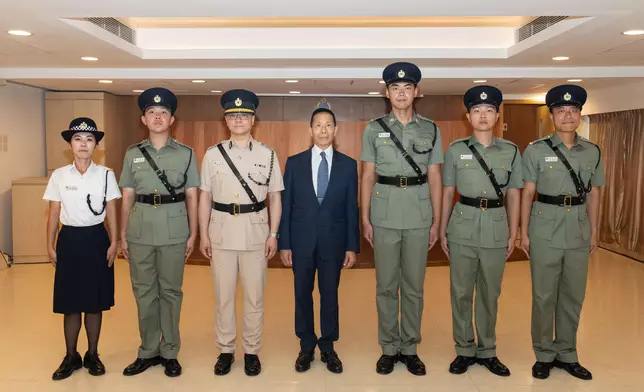 CSD holds passing-out parade  Source: HKSAR Government Press Releases