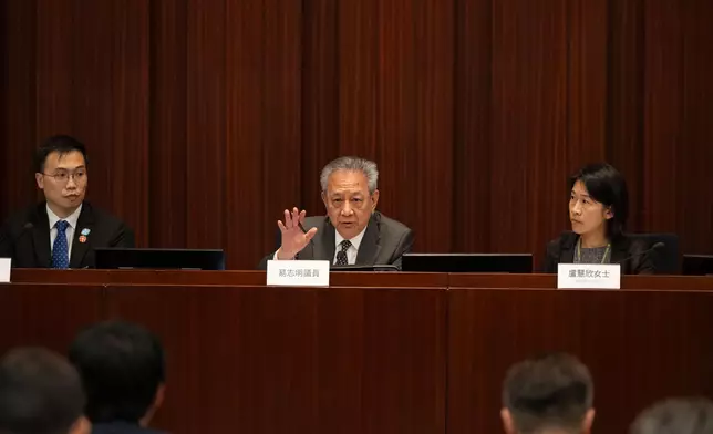 LegCo Members meet with members of Eastern and Tsuen Wan District Councils   Source: HKSAR Government Press Releases