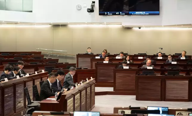 LegCo Members meet with members of Eastern and Tsuen Wan District Councils   Source: HKSAR Government Press Releases