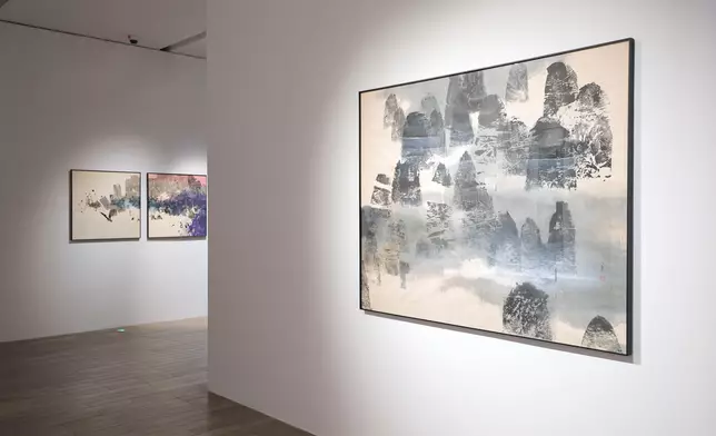 "Ink Art Ensembles" exhibition series in the Greater Bay Area - "Ink Impressions and Silk Inspirations" staged in Shenzhen  Source: HKSAR Government Press Releases