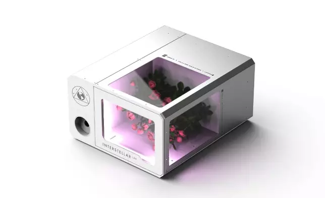 Interstellar Lab's Eden 1.0.