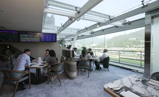 The enhanced Inner Circle features sophisticated interiors and a wide variety of seating combinations to cater to customers’ needs.