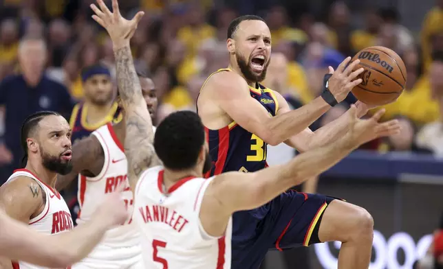 Golden State Warriors' Stephen Curry drives to the basket against Houston Rockets' Fred VanVleet in the first half of an NBA Playoffs' First Round Game 4 at Chase Center in San Francisco on Monday, April 28, 2025.(Scott Strazzante/San Francisco Chronicle via AP)