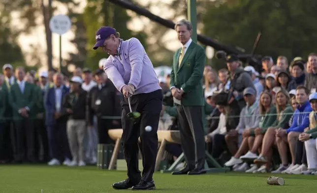 Honorary Starter Tom Watson plays his shot from the first hole during the first round at the Masters golf tournament, Thursday, April 10, 2025, in Augusta, Ga. (AP Photo/Matt Slocum)