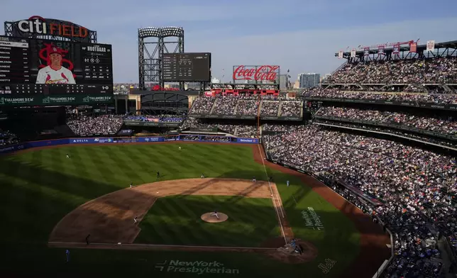 New York Mets' Kodai Senga pitches during the sixth inning of a baseball game against the St. Louis Cardinals Saturday, April 19, 2025, in New York. (AP Photo/Frank Franklin II)