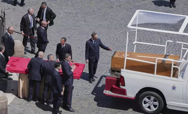 The coffin of Pope Francis arrives at St. Mary Major Basilica for his burial ceremony, in Rome, Saturday, April 26, 2025. (AP Photo/Antonietta Baldassarre)