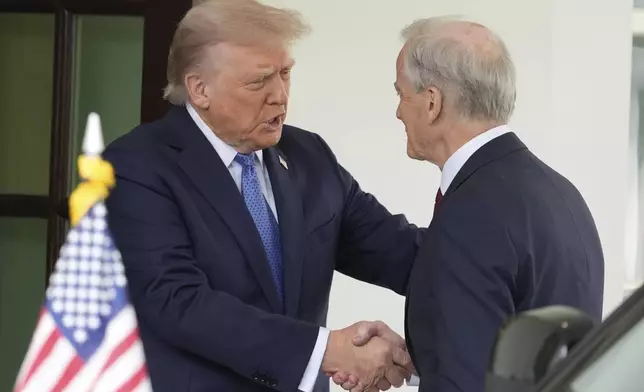 President Donald Trump greets Norwegian Prime Minister Jonas Gahr Støre, upon his arrival at the White House, Thursday, April 24, 2025, in Washington. (AP Photo/Alex Brandon)