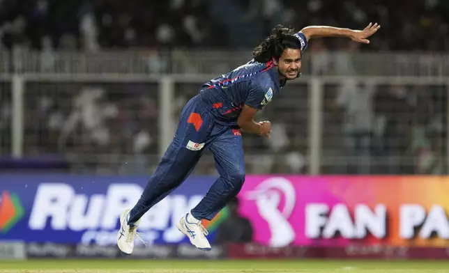 Lucknow Super Giants' Digvesh Rathi bowls a delivery during the Indian Premier League cricket match between Kolkata Knight Riders and Lucknow Super Giants at Eden Gardens in Kolkata, India, Tuesday, April 8, 2025. (AP Photo/Bikas Das)