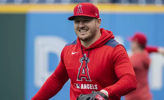 Los Angeles Angels' Mike Trout works out before a baseball game against the Los Angeles Angels, Friday, May 30, 2025, in Cleveland. (AP Photo/Phil Long)