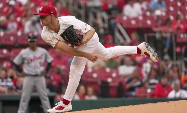 St. Louis Cardinals starting pitcher Sonny Gray throws during the first inning of a baseball game against the Detroit Tigers Monday, May 19, 2025, in St. Louis. (AP Photo/Jeff Roberson)