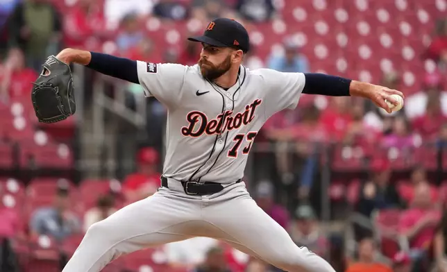 Detroit Tigers starting pitcher Sean Guenther throws during the first inning of a baseball game against the St. Louis Cardinals Monday, May 19, 2025, in St. Louis. (AP Photo/Jeff Roberson)