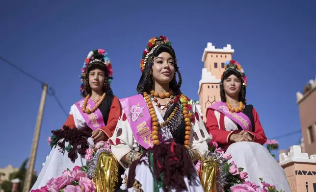 Winners of the Miss Rose beauty pageant join a parade during the annual Rose Festival in Kalaat M'Gouna, Morocco, Wednesday, May 7, 2025. (AP Photo/Mosa'ab Elshamy)