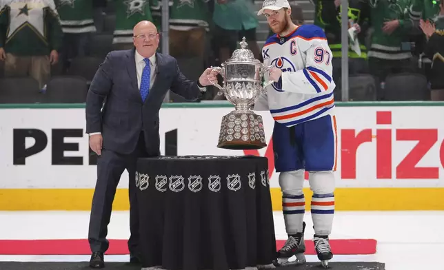during the third period of Game 5 of the Western Conference finals in the NHL hockey Stanley Cup playoffs, Thursday, May 29, 2025, in Dallas. (AP Photo/Julio Cortez)