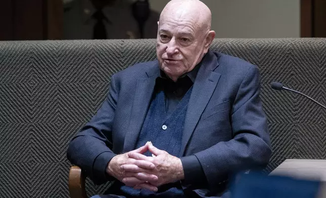 Don Cameron, a use of force expert, answers a question while on the stand as a witness during the sixth day of the trial for the death of Tyre Nichols in Memphis, Tenn., on Saturday, May 3, 2025. (Chris Day/Commercial Appeal/USA Today Network via AP, Pool)
