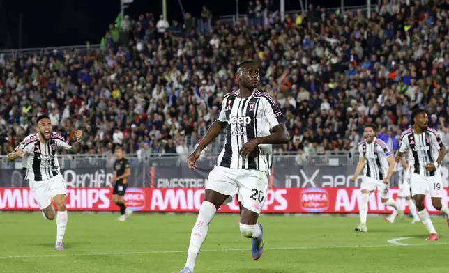 Juventus' Randal Kolo Muani celebrates after scoring their side's second goal of the game during the Serie A soccer match between Venezia and Juventus at the Pier Luigi Penzo Stadium, in Venice, Italy, Sunday, May 25, 2025. (Paola Garbuio/LaPresse via AP)