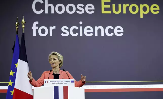 European Commission President Ursula Von der Leyen delivers he speech at the "Choose Europe for Science" event, to encourage researchers and scientists from all over the world to practice in Europe, at the Sorbonne University in Paris, Monday, May 5, 2025.(Gonzalo Fuentes/Pool via AP)
