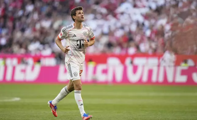 Bayern's Thomas Mueller during the German Bundesliga soccer match between FC Bayern Munich and Borussia Moenchengladbach in Munich, Germany, Saturday, May 10, 2025. (AP Photo/Matthias Schrader)