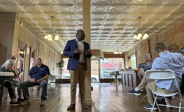 Kentucky Democratic Party Chairman Colmon Elridge addresses a "Rural Listening Tour" gathering in Paintsville, Ky., Friday, May 16, 2025. (AP Photo/Bill Barrow)