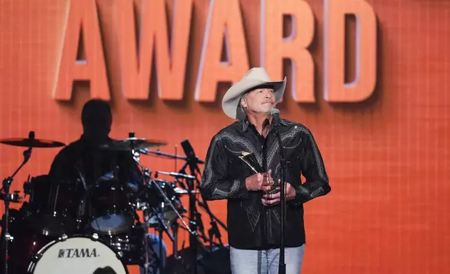 Alan Jackson accepts the lifetime achievement award during the 60th annual Academy of Country Music Awards on Thursday, May 8, 2025, in Frisco, Texas. (AP Photo/Chris Pizzello)