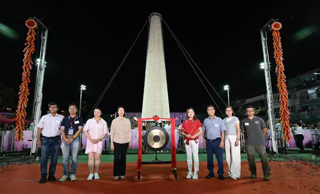 Bun Scrambling Competition concludes successfully Source: HKSAR Government Press Releases