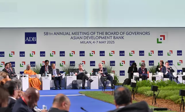 FS continues visit to Milan, Italy (with photos/video) Source: HKSAR Government Press Releases