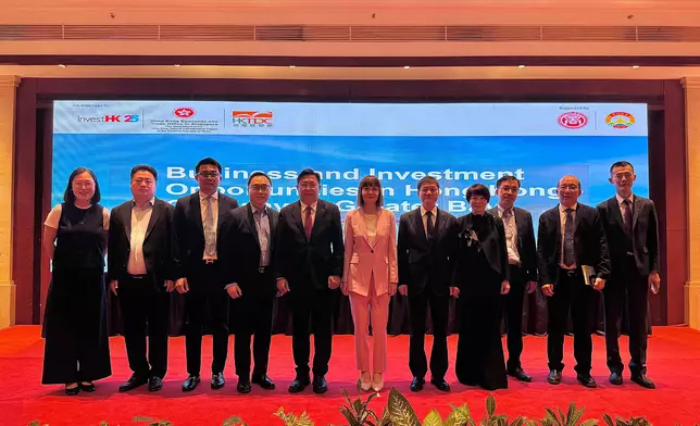 Singapore ETO enhances ties with Laos  Source: HKSAR Government Press Releases
