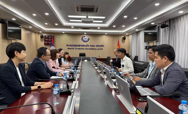 Singapore ETO enhances ties with Laos  Source: HKSAR Government Press Releases