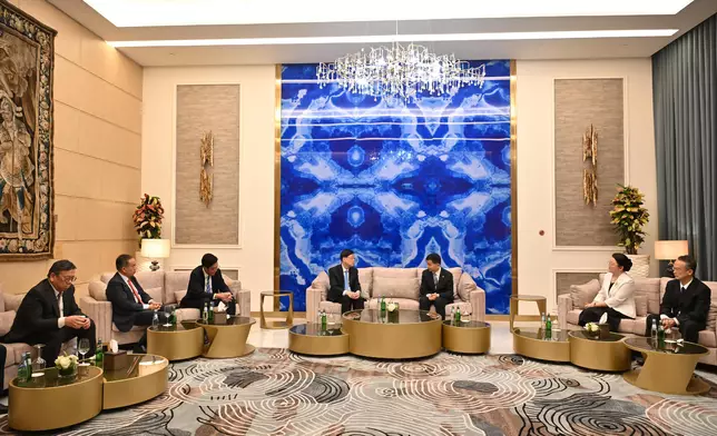 CE leads delegation to begin visit programme to Qatar Source: HKSAR Government Press Releases