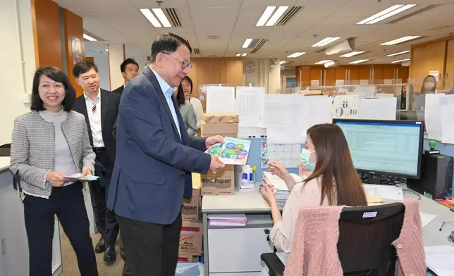 Civil service unites in call for voter registration  Source: HKSAR Government Press Releases