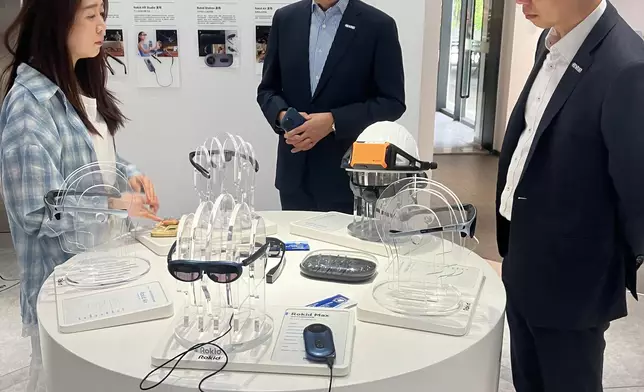 Director-General of Office for Attracting Strategic Enterprises visits Hangzhou and Shanghai to promote Hong Kong's advantages Source: HKSAR Government Press Releases