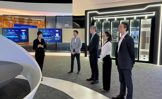 Director-General of Office for Attracting Strategic Enterprises visits Hangzhou and Shanghai to promote Hong Kong's advantages Source: HKSAR Government Press Releases