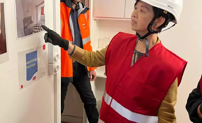 S for Housing commences visit to Paris  Source: HKSAR Government Press Releases