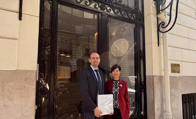 S for Housing continues visit to Paris  Source: HKSAR Government Press Releases