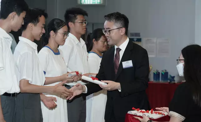 EDB and CMAB organise Award Presentation Ceremony for "Dreams to Greater Bay Area Come True" Itinerary Design Competition under Mainland Exchange Programmes for Students  Source: HKSAR Government Press Releases