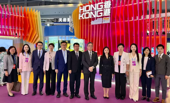 SCED promotes Hong Kong's advantages at Seventh Western China International Fair for Investment and Trade  Source: HKSAR Government Press Releases