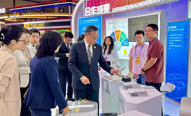 SCED promotes Hong Kong's advantages at Seventh Western China International Fair for Investment and Trade  Source: HKSAR Government Press Releases
