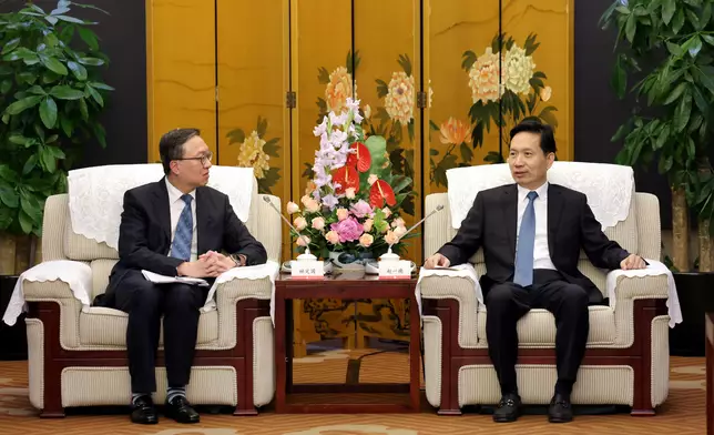 SJ attends seventh Hong Kong Legal Services Forum in Xi'an  Source: HKSAR Government Press Releases